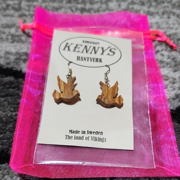 KENNY'S HANDICRAFT HANTVERK WOODEN BIRD DROP/DANGLE EARRINGS - Picture 1 of 8